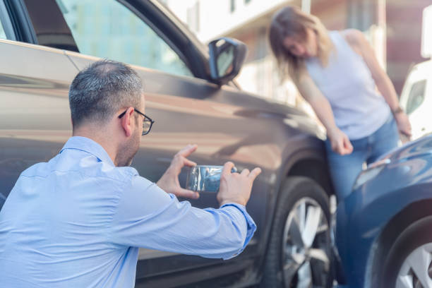 Professional Car Insurance Near Me technician working in Wyandotte, MI